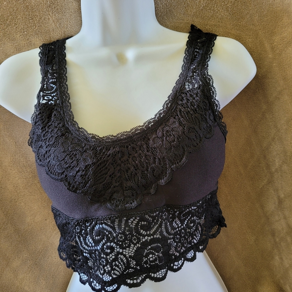 Black patted Bralette